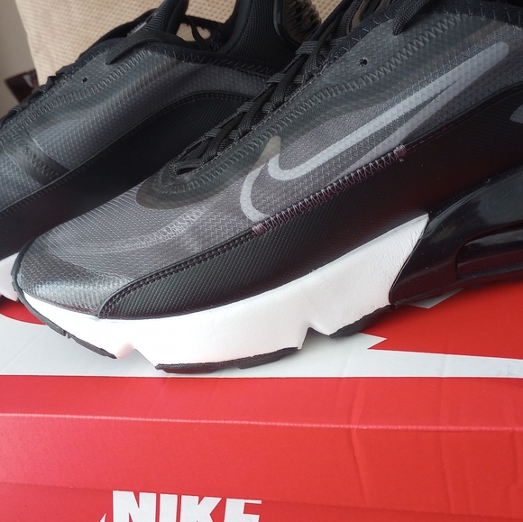 🔥 New Fire Hot Nike Men's Air Max 2090🔥 12 - Picture 3 of 7